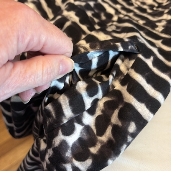 Calvin Klein dress below knee length deep V-neckline sleeveless reptile print 14 - Picture 7 of 11